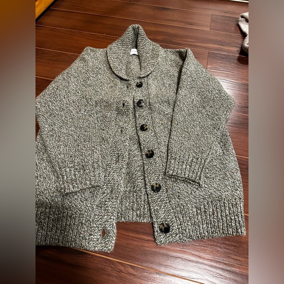 ARITZIA Wilfred Free Button-up Sweater😍 - Picture 2 of 4